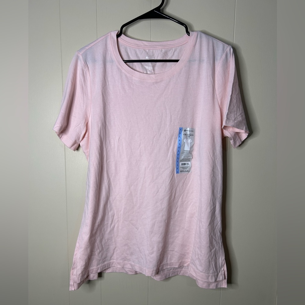 NWT Womens Crewneck Light Pink Tee